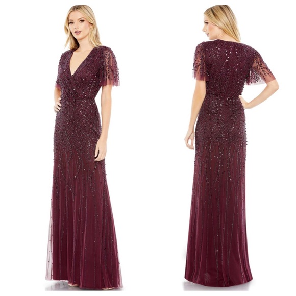 MAC DUGGAL Embellished Flutter Sleeve Gown NEW Aubergine Size 8 Dress - Picture 1 of 15